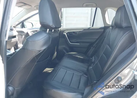 2022 Toyota Rav4 Hybrid Le z USA, uszkodzony, nr VIN 4T3MWRFV7NU072226